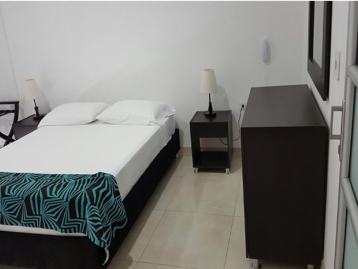 Hotel Septima Avenida Неива Екстериор снимка